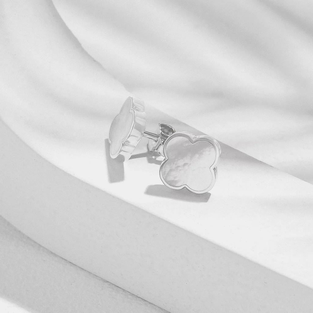 Гвоздики клевер с белым перламутром (Ag 925)