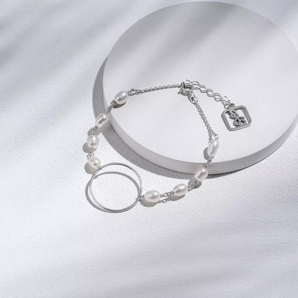 Браслет бесконечность с белым жемчугом (Ag 925)