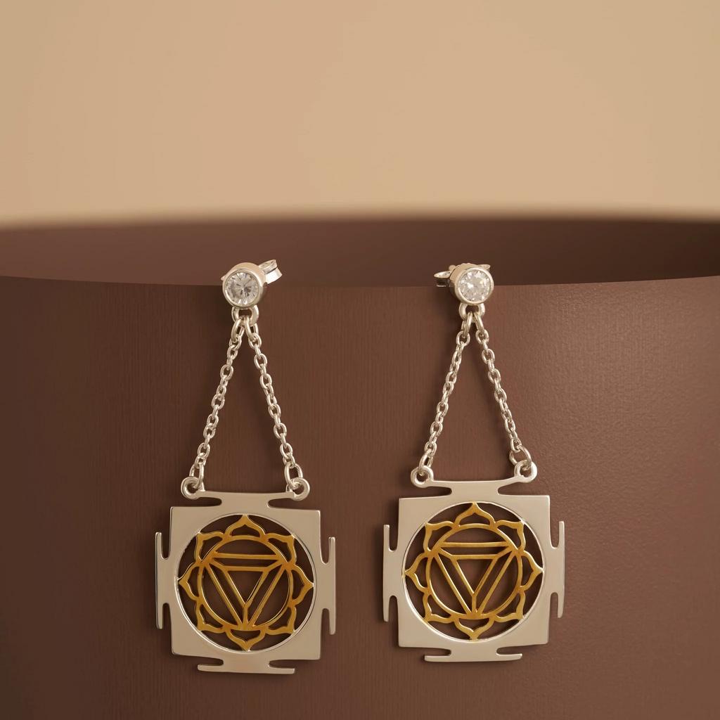 Гвоздики с чакрой "Манипура" (Ag 925)