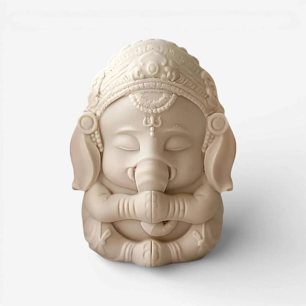 Свеча Ганеша маленький молочный 7 см