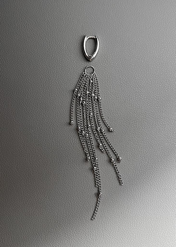 МОНОСЕРЬГА