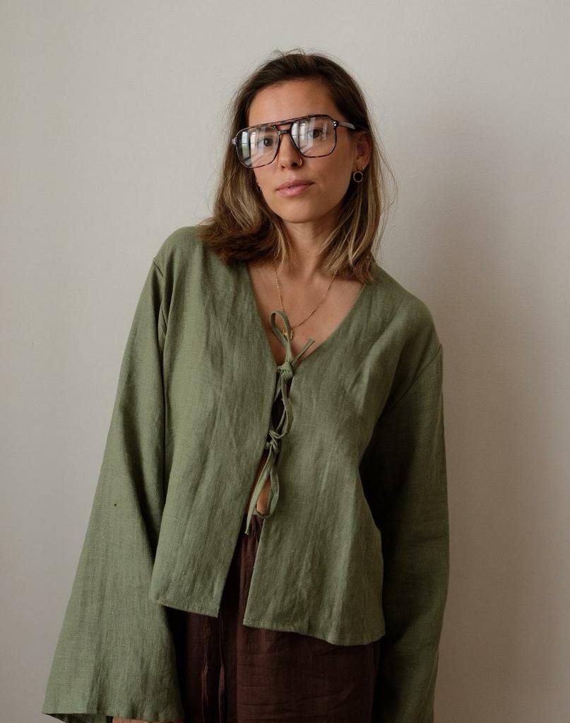 РУБАШКА НА ЗАВЯЗКАХ HOJA