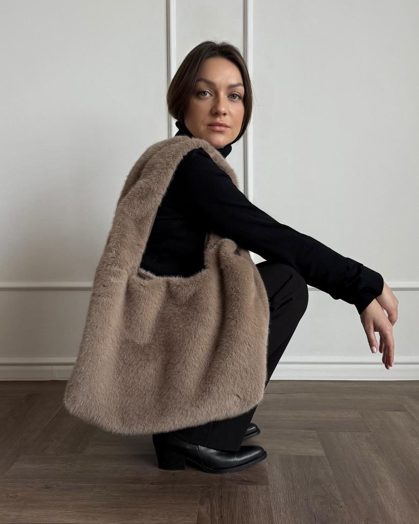 МЕХОВАЯ СУМКА ИЗ ЭКО НОРКИ CARAMEL