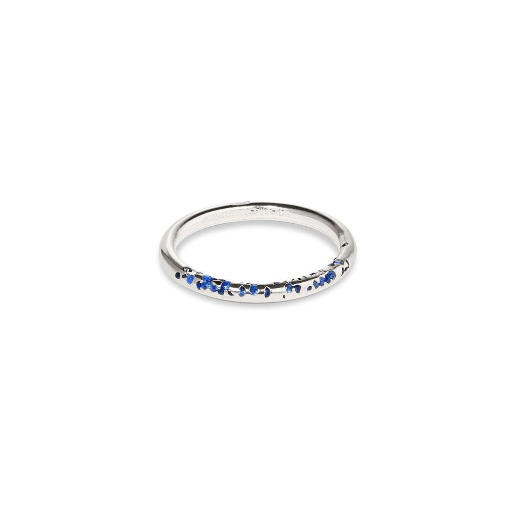 кольцо с вплавленными камнями