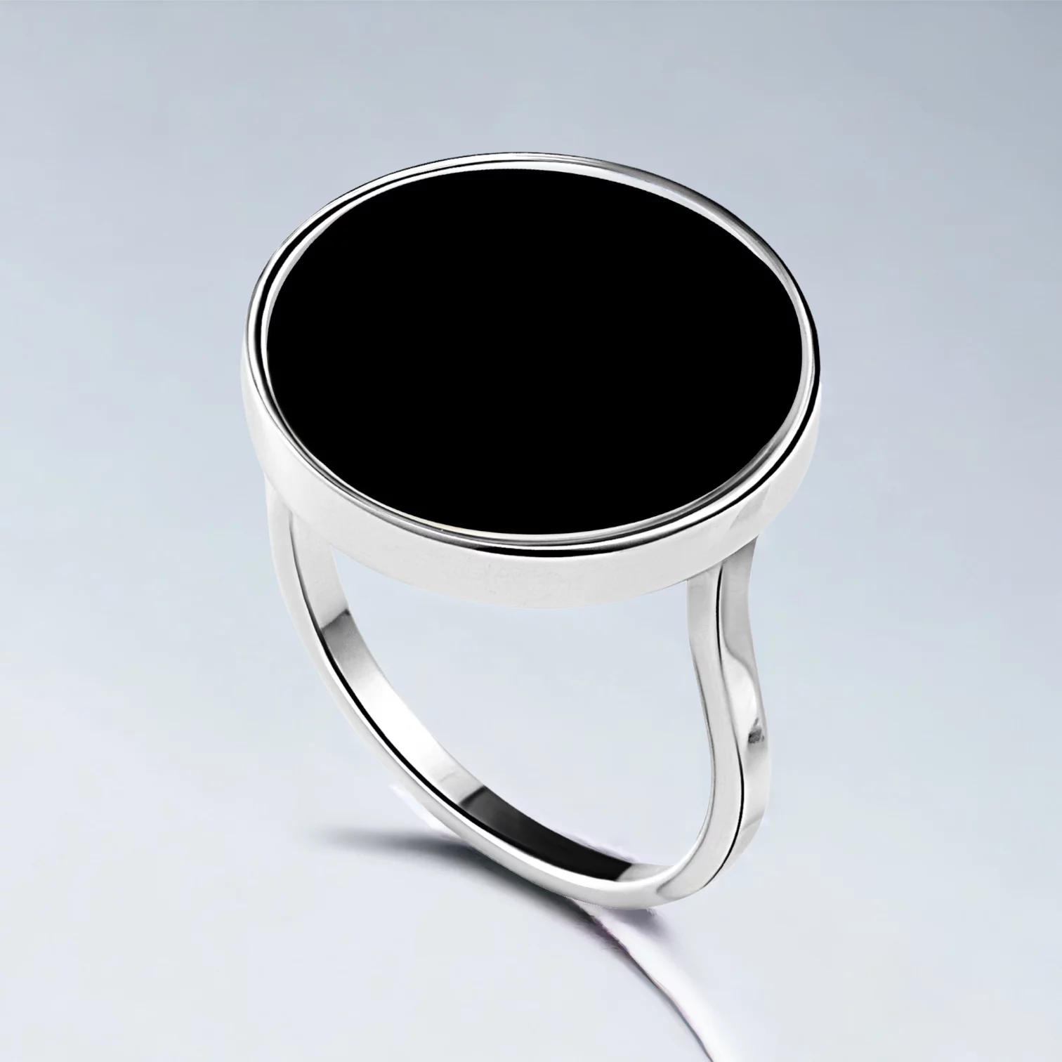 Кольцо с черным ониксом