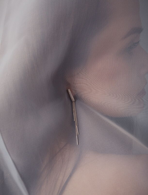 Серьга Холи М