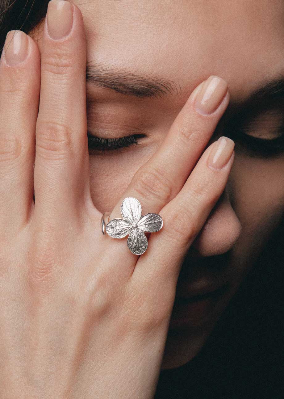 Кольцо Гортензия