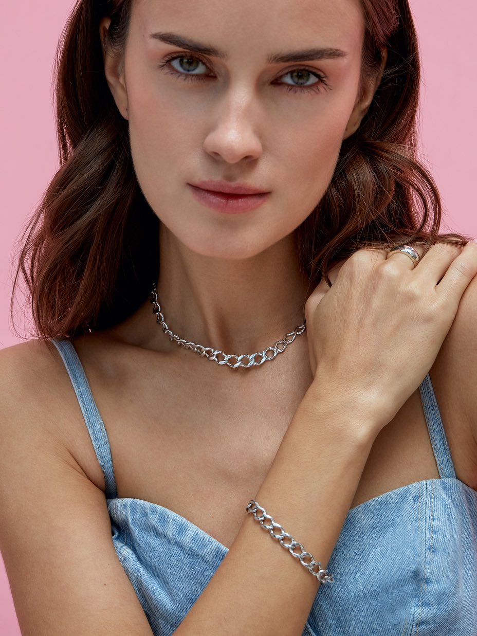 браслет с крупными звеньями