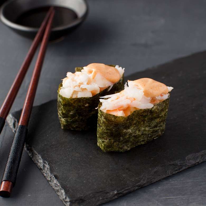 ГУНКАН С КРЕВЕТКОЙ