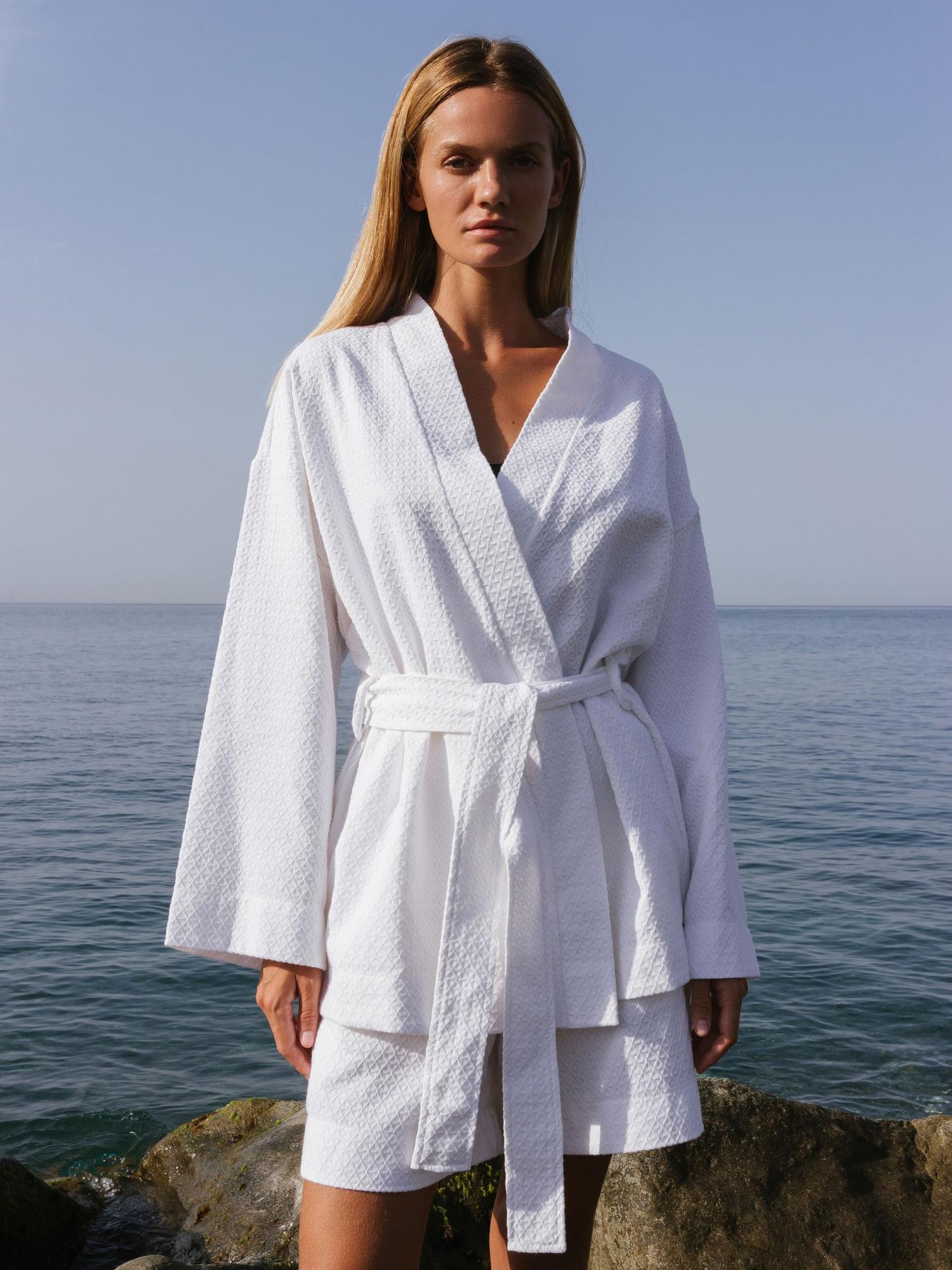 Костюм женский кимоно (белый)