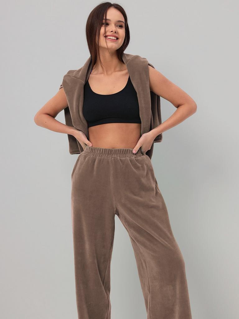 Спортивный костюм женский (кофейный)