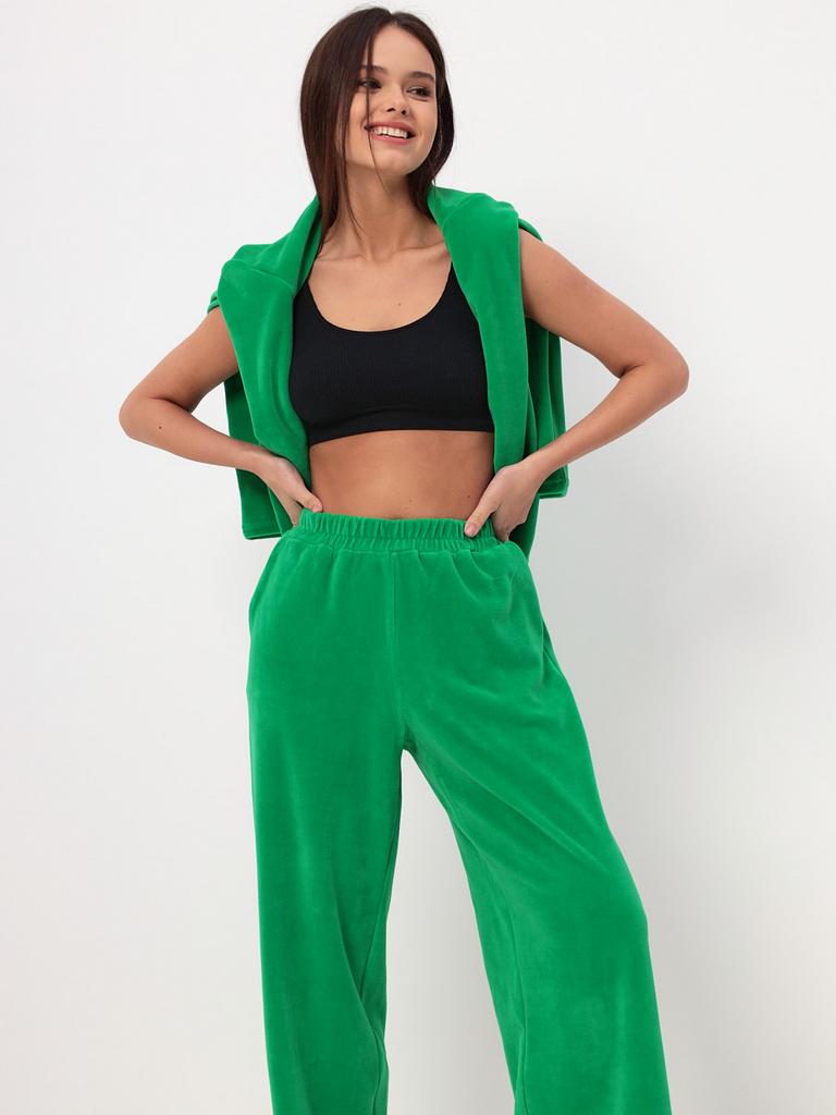 Спортивный костюм женский (зеленый)