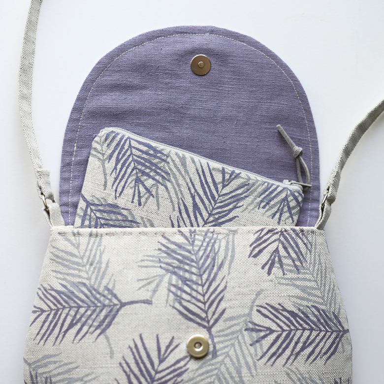 Coin pouch "Palm branches"