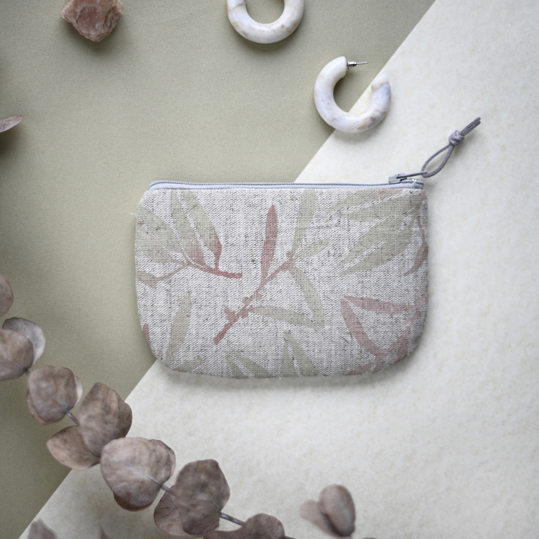 Coin pouch " Into the fog "