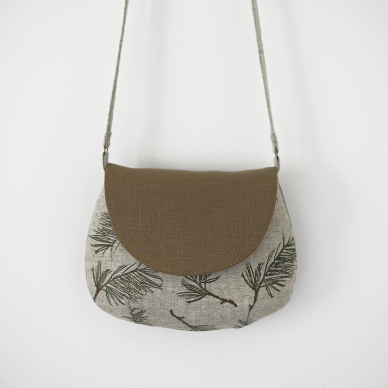 Cross body bag "Pine tree branches"