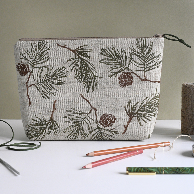 Project pouch "Into the woods"