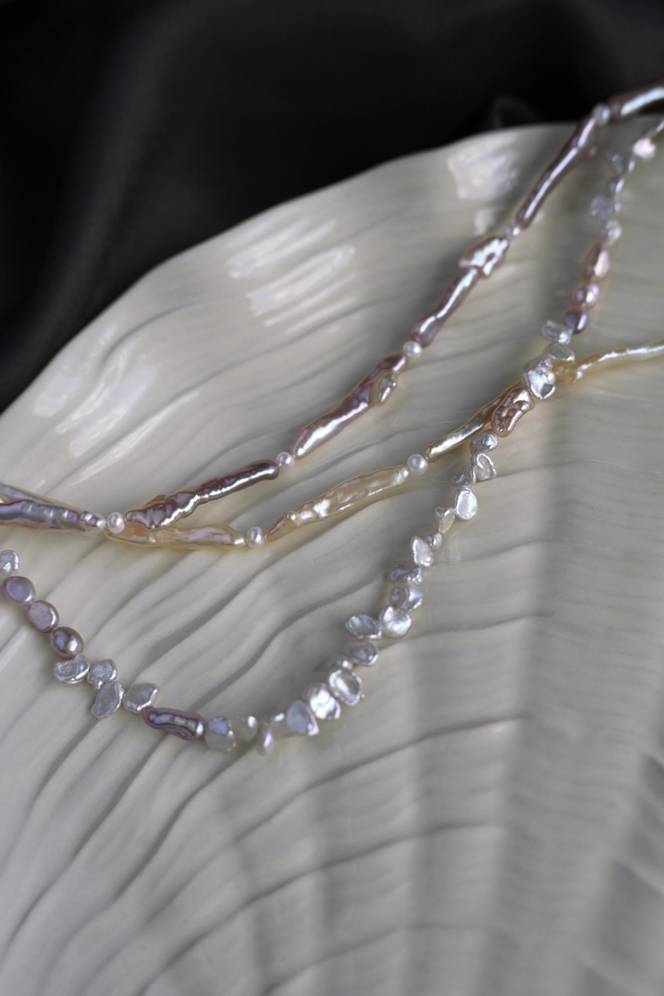 Biva Pearl Choker in Pink