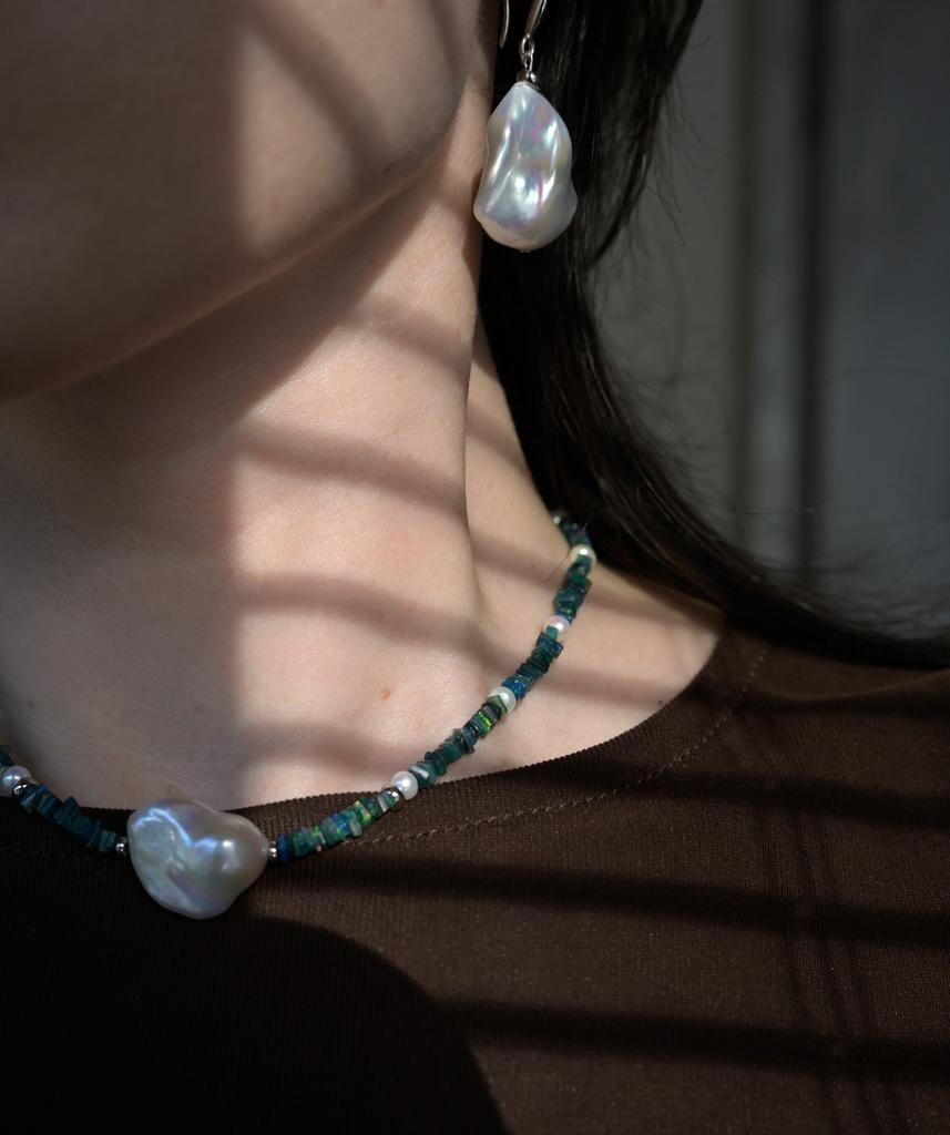 Choker  Black Opal