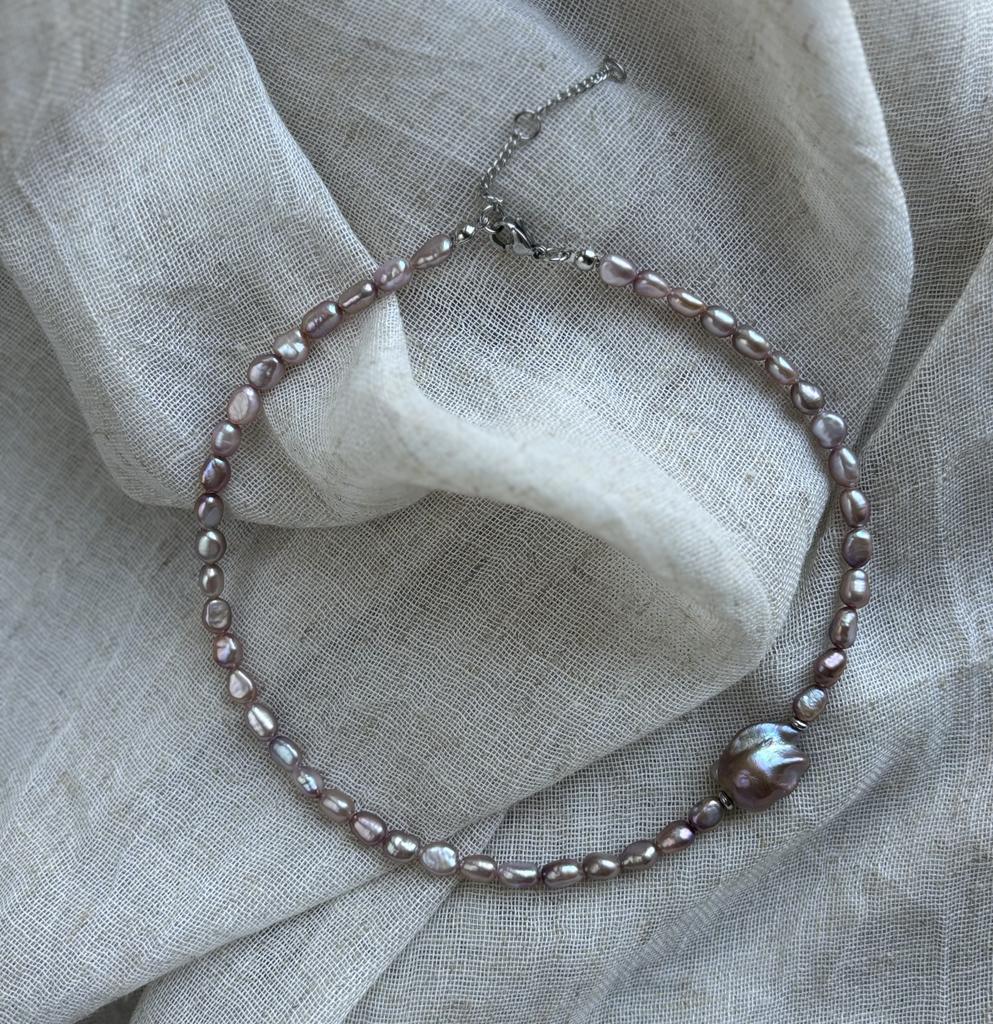 Choker with Baroque Pearl