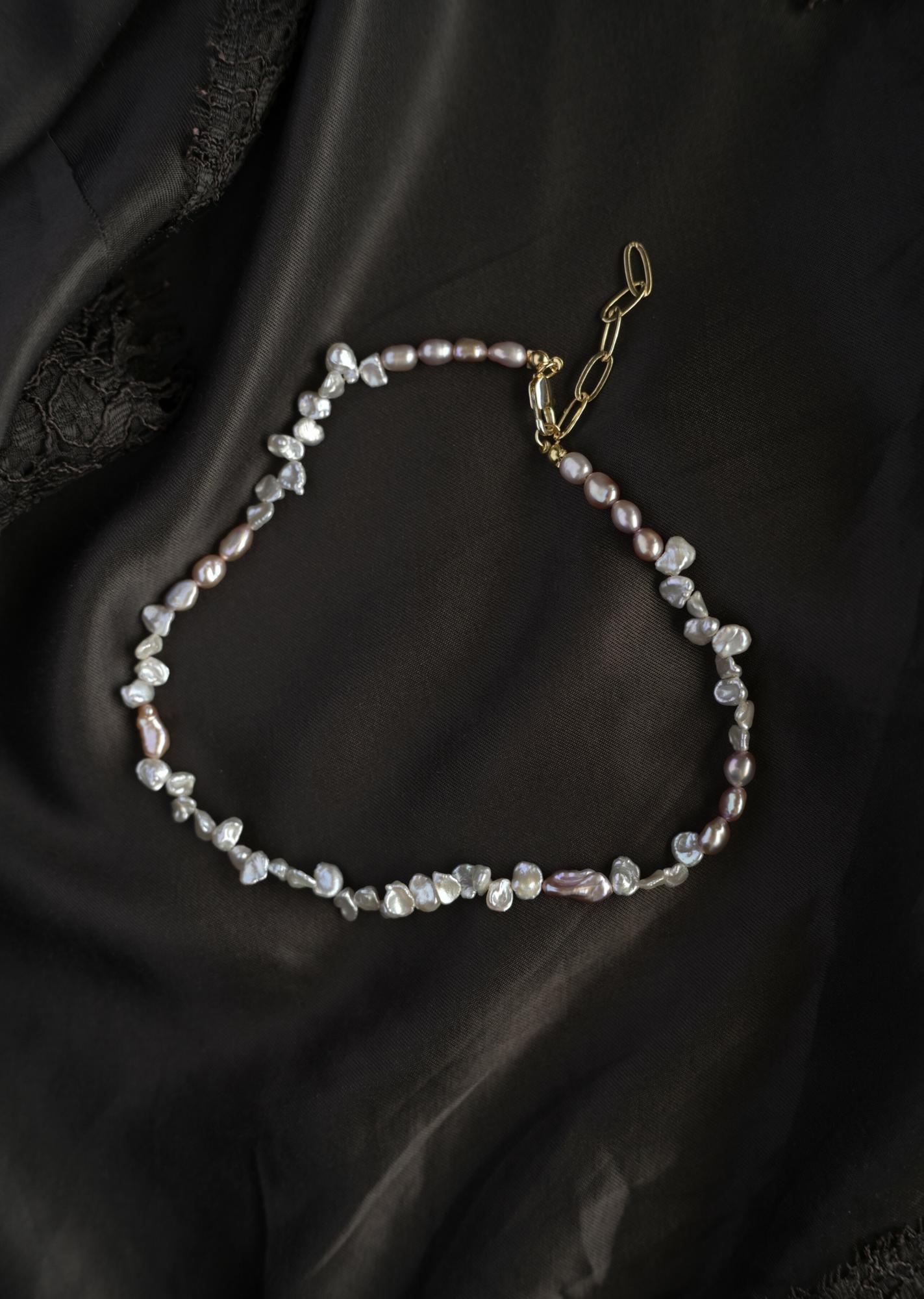 Keshi Pearl Choker