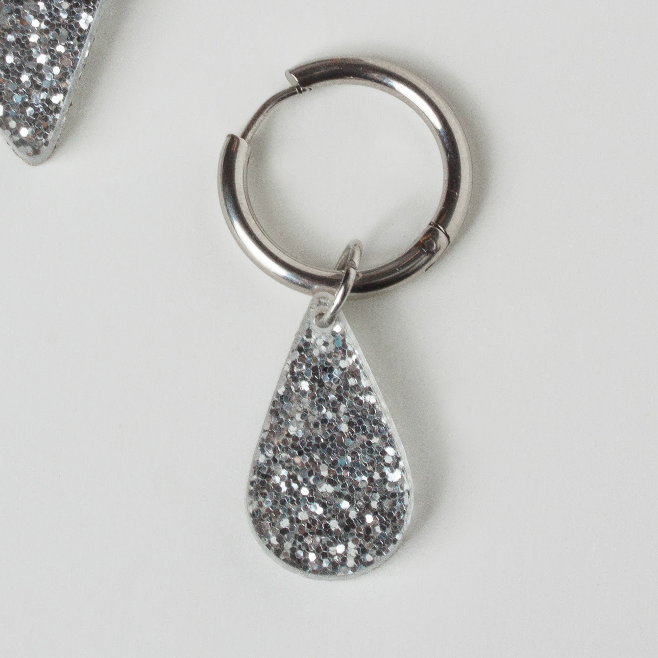 Монохуп Symbol Drop