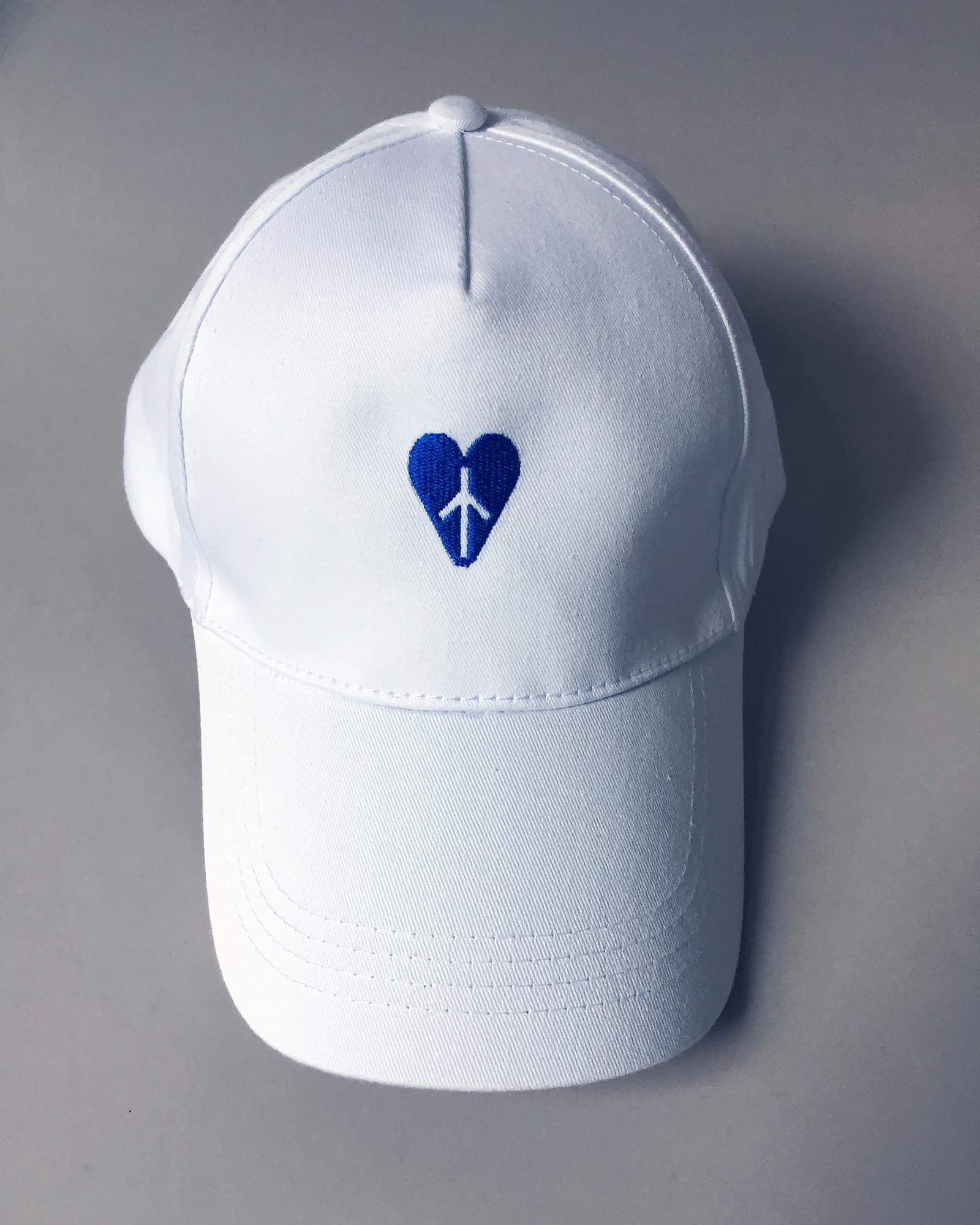 Кепка Love & Peace