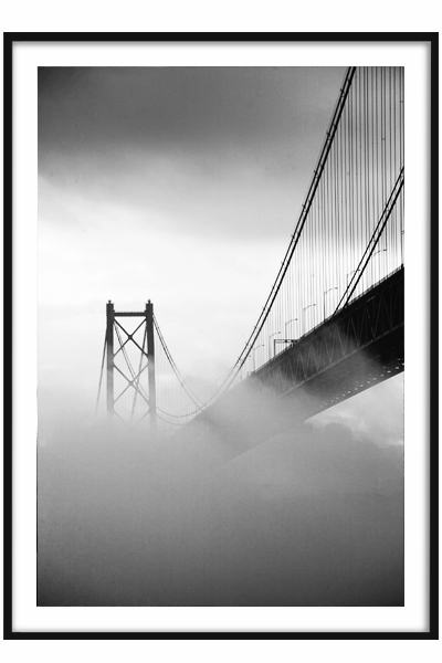 Постер Мост в тумане