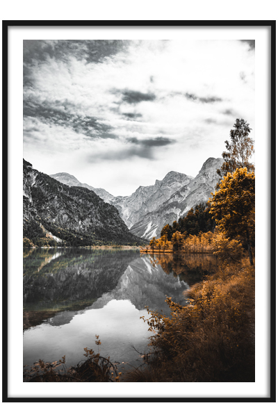 Постер  ГОРНОЕ ОЗЕРО