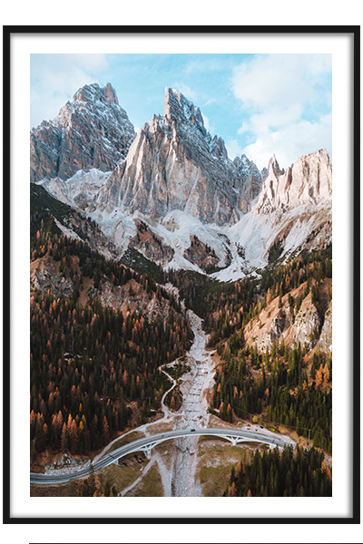 Постер  Осенние горы