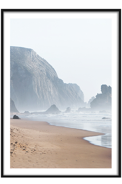 Постер  Туманный берег