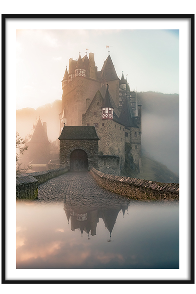 Постер  Замок в тумане