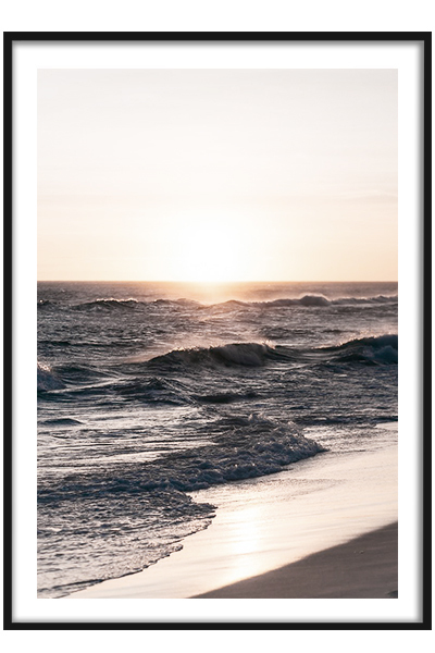 Постер Бронзовый закат над морем