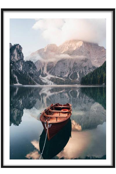 Постер  ЛОДОЧКА НА ОЗЕРЕ