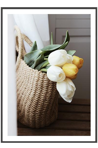 Постер  ТЮЛЬПАНЫ В КОРЗИНЕ