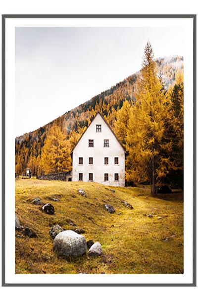 Постер Домик у осеннего леса