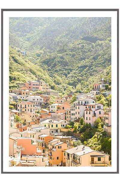 Постер  ВИД НА ДОМИКИ