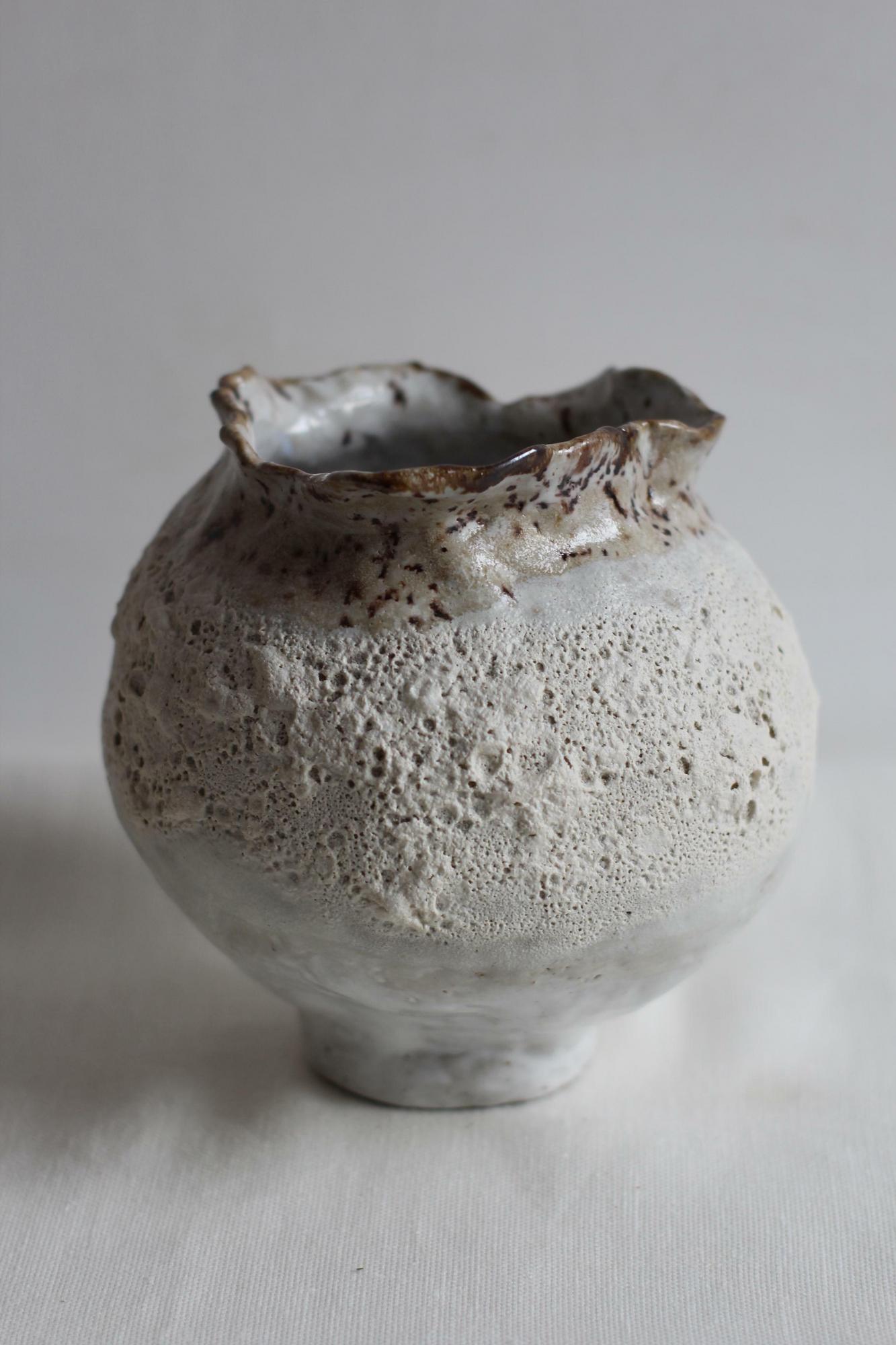 Ваза шар ПРОБУЖДЕНИЕ с ножкой 18 см