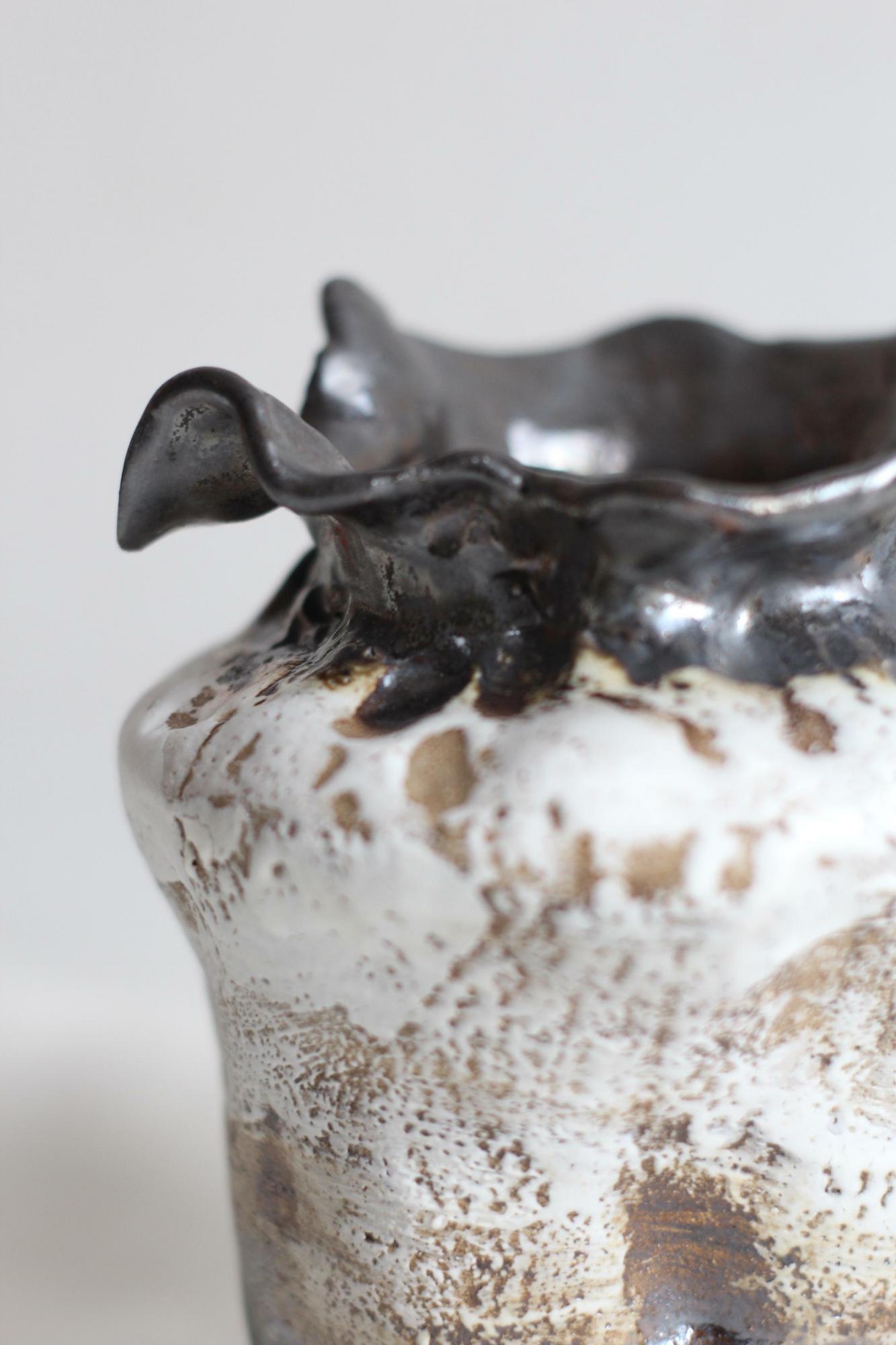 Ваза ПРОБУЖДЕНИЕ малая бронза 16 см