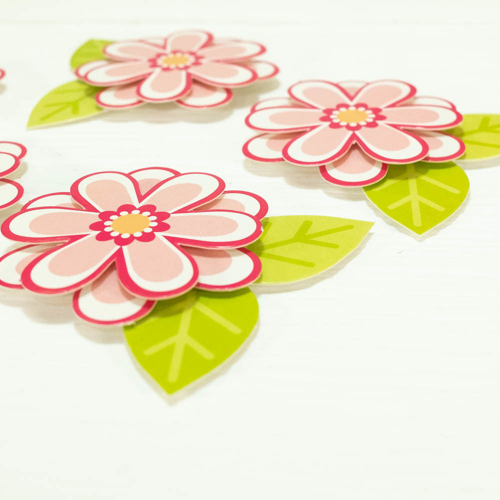 Цветы из картона