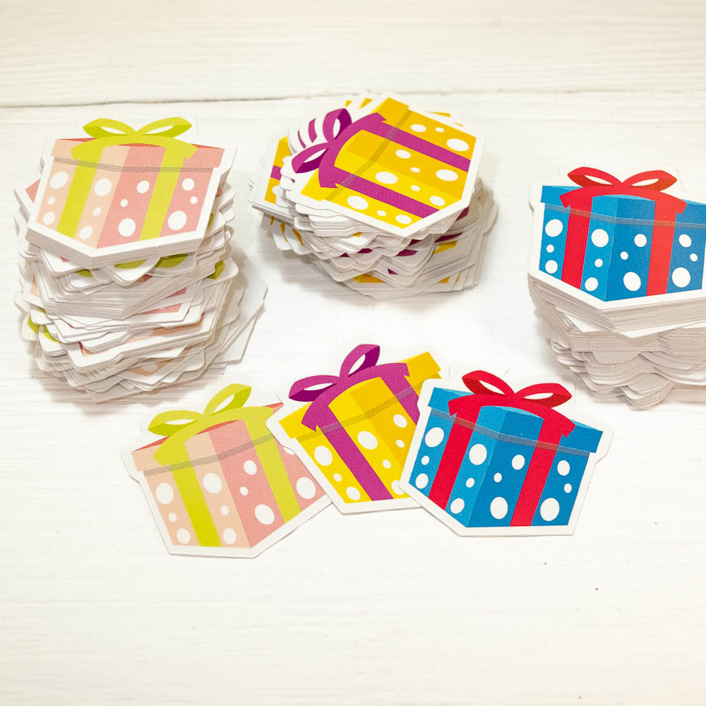 Вырубка из картона "Подарки"