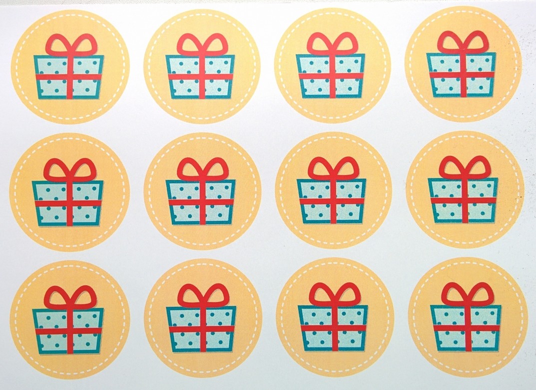 Наклейки для торта