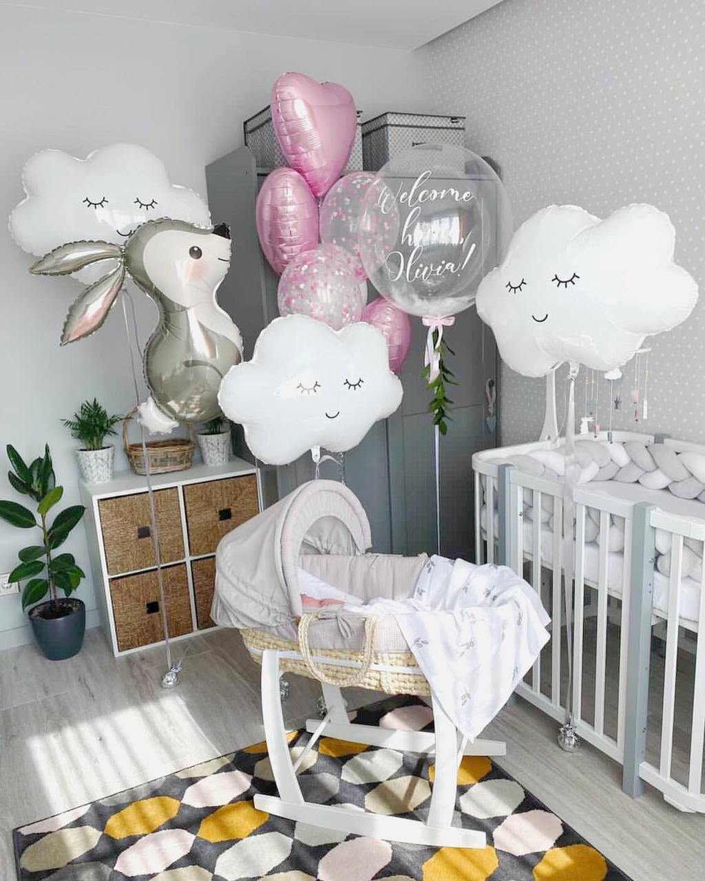 Бело-розовый набор с облаком и зеленью