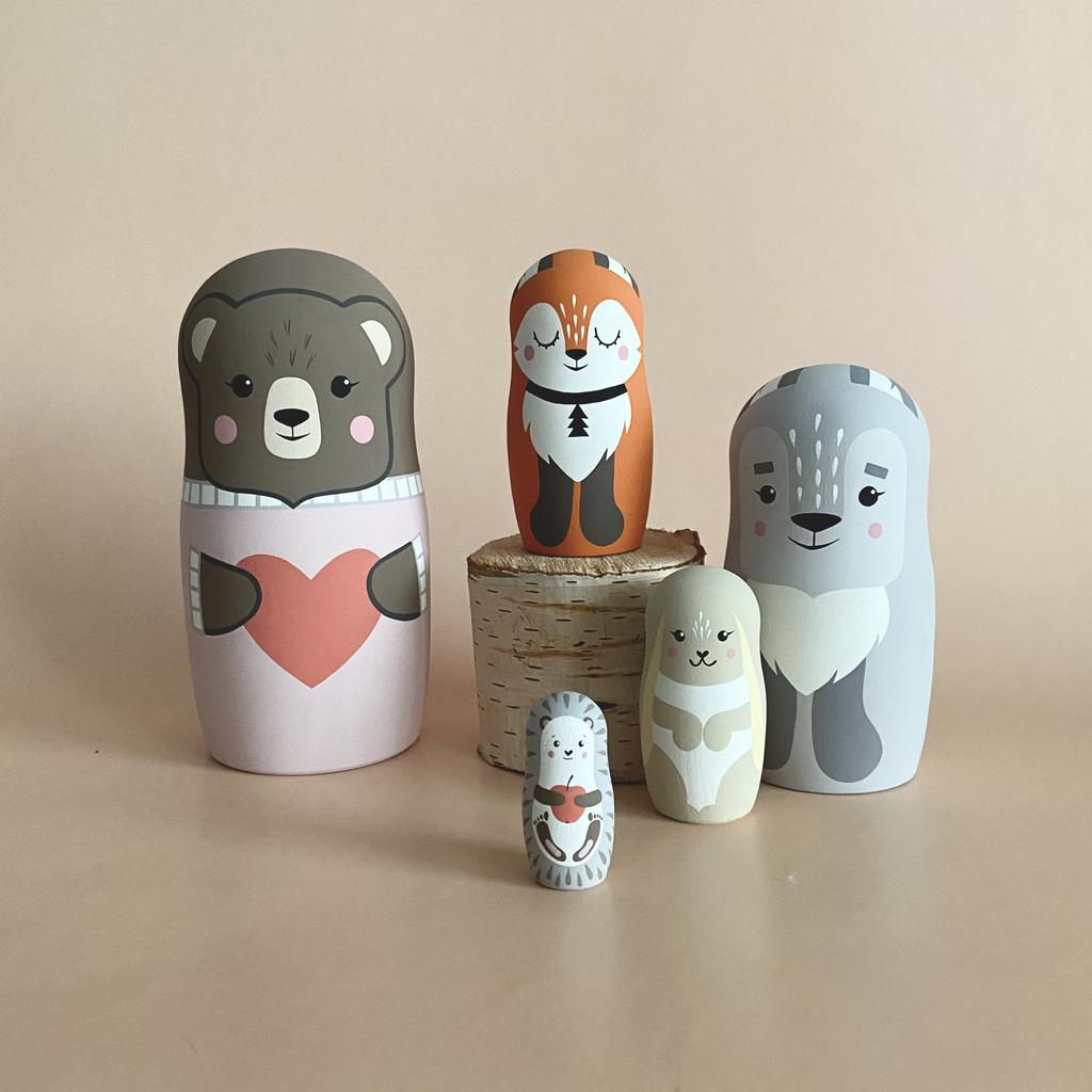 Набор матрешек «Уютные зверята», разные цвета