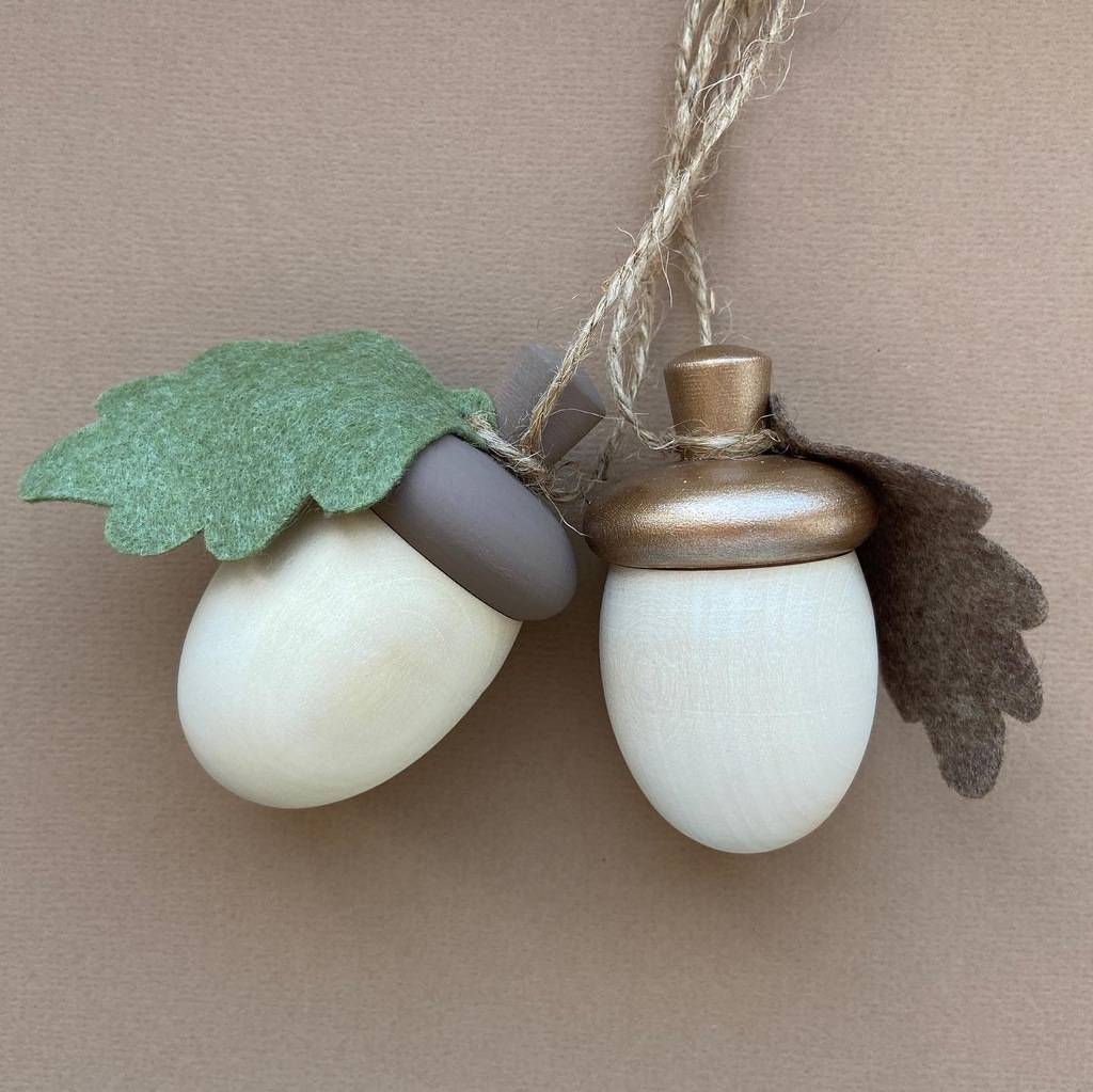 Набор украшений ЖЕЛУДИ