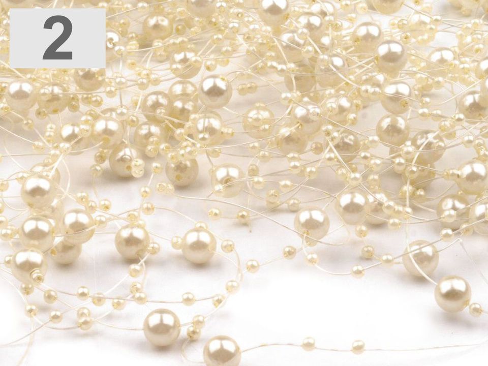 Жемчужинки на леске, бежевые