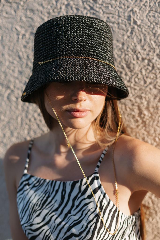 панама "Классика (Classic)"  мастер-класс по вязанию крючком из рафии