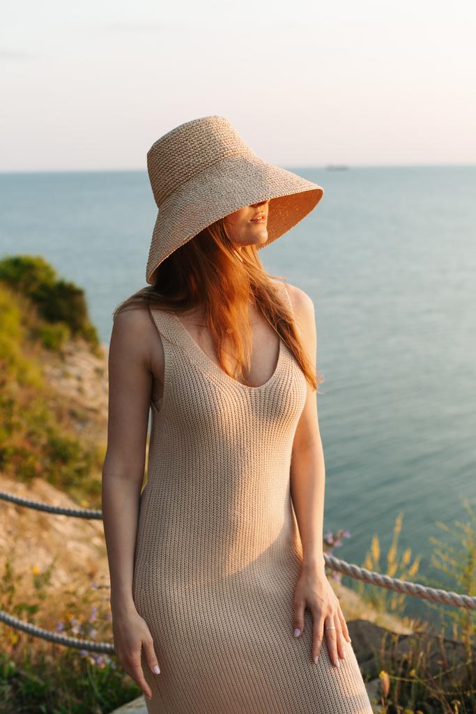 шляпа "Большая панама (Big Panama)" мастер-класс по вязанию крючком из рафии