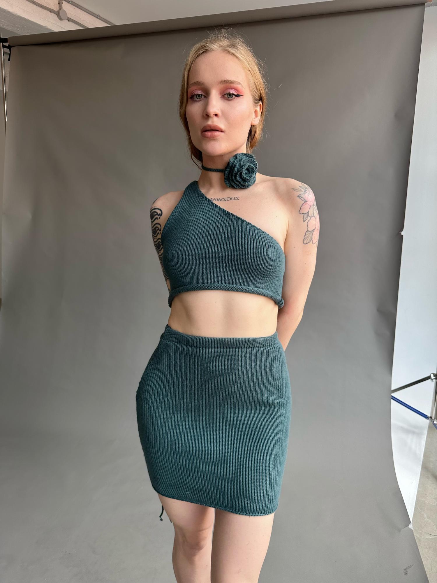 Топ на одно плечо хлопок