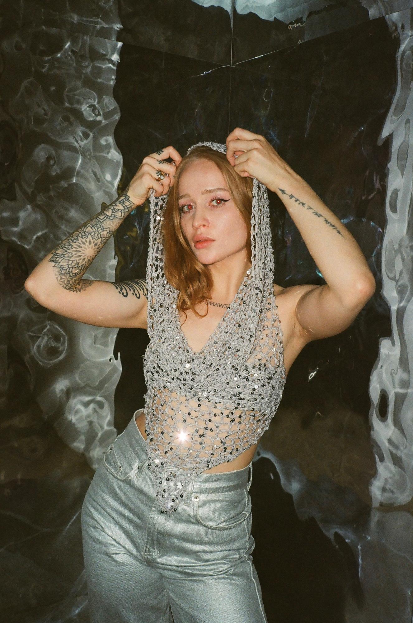 Сверкающий топ