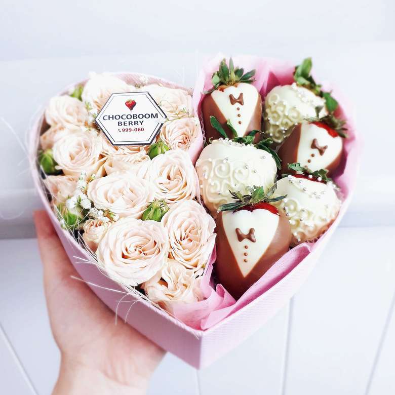 Цветочная коробочка bloombox  " Жених и невеста"